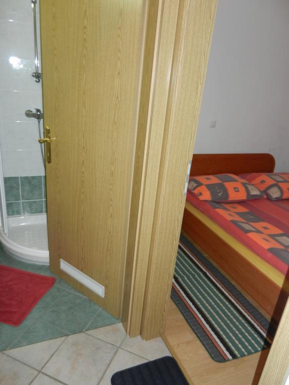Gostilna Stara Posta Podkraj Exterior foto