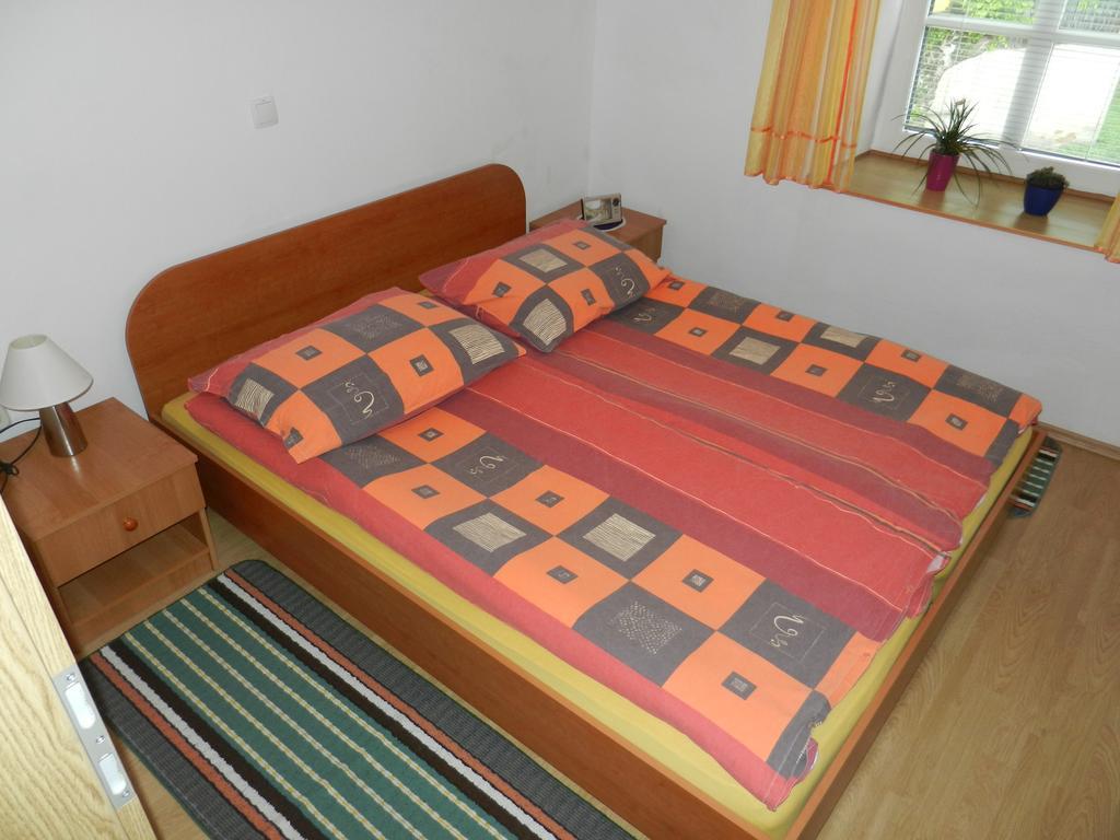 Gostilna Stara Posta Podkraj Exterior foto